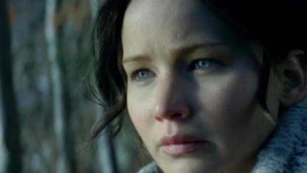 Katniss, Prim, and Gale in Three New 'Catching Fire' Photos