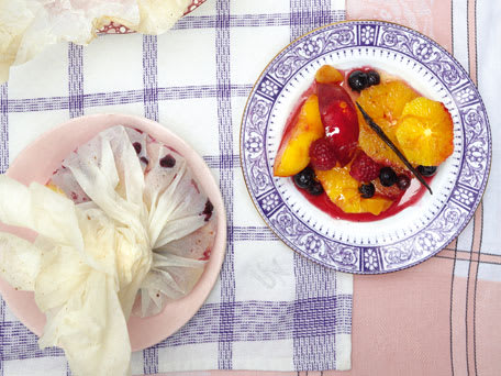 Baked Summer Fruit Bundles