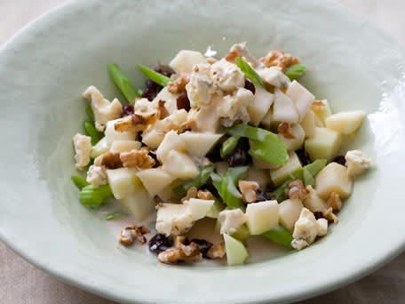 Image of Apple Salad With Raisins And Blue Cheese, Kitchen Daily