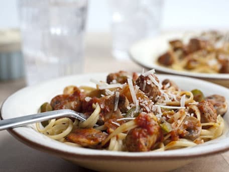 Image of Spicy Sausages And Linguine, Kitchen Daily