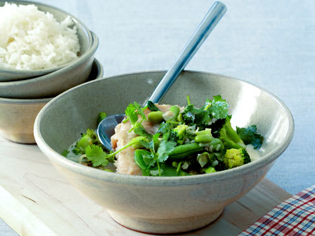 Image of Steamed Sole And Green Vegetables With Thai Style Coconut Sauce, Kitchen Daily