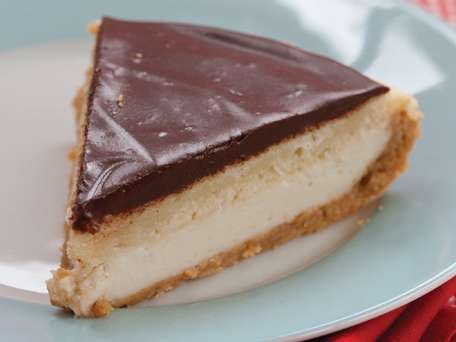 Boston Cream Cake Pie