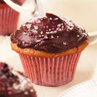 Image of Vanilla Cupcakes With Chocolate Frosting, Kitchen Daily