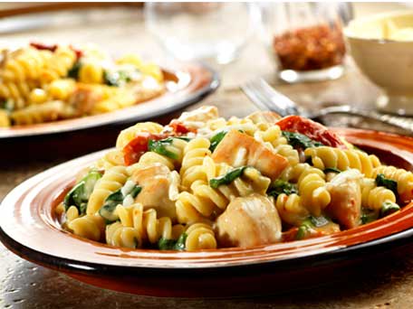 Image of Chicken Fusilli With Spinach & Asiago Cheese, Kitchen Daily