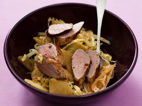 Image of Pork Tenderloin With Onions, Apples And Cabbage, Kitchen Daily