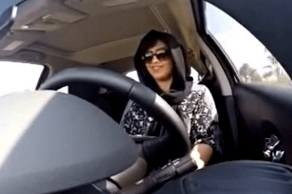 Saudi Arabia frees jailed woman drivers