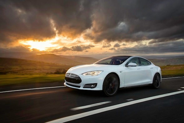 Uber CEO wants to buy 500,000 Teslas