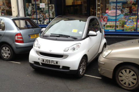 Smart car owner wins legal battle after tail to kerb parking