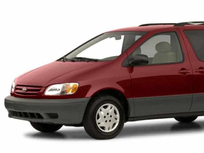 2001 toyota sienna minivan reviews #3