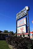 Pelican Motel - Niagara Falls, New York - 