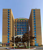 Radisson Suite Hotel Toronto Airport - Toronto, Canada - Radisson Suite Hotel Toronto Airport Exterior