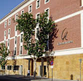 Hotel Lux - Venice, Italy - 