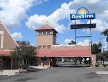 Days Inn San Antonio Splashtown/ATT Cntr - San Antonio, Texas - 