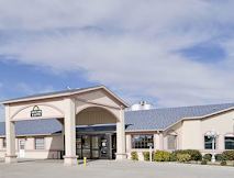 Days Inn & Suites - Guymon, Oklahoma - 