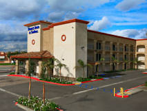Days Inn & Suites Garden Grove - Garden Grove, California - 
