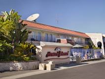 Howard Johnson Escondido - Escondido, California - 
