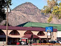 Howard Johnson Inn -Downtown - Kamloops, Canada - 