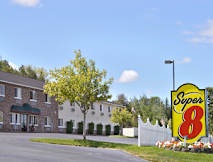 Super 8 Motel - Petoskey, Michigan - 