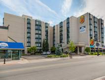 Super 8 Hotel Niagara Falls - Niagara Falls ONT, Canada - 
