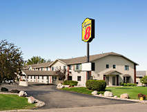 Super 8 Motel - Alexandria, Minnesota - 