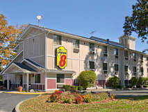 Super 8 Motel - Latham, New York - 