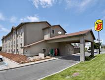 Super 8 Motel Logan - Logan, Utah - 