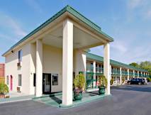 Super 8 Motel - Ashburn, Georgia - 