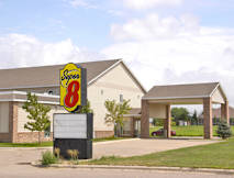Super 8 Beresford - Beresford, South Dakota - 