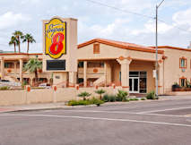 Super 8 Phoenix - Phoenix, Arizona - 