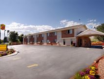 Super 8 Colorado Springs - Colorado Springs, Colorado - 