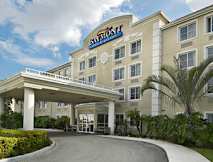 Baymont Inn & Suites - Miami, Florida - 
