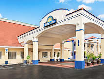 Days Inn South - Jacksonville, Florida - 