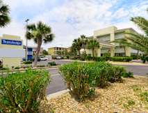 Travelodge Pensacola Beach - Pensacola Beach, Florida - 