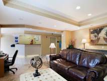 Days Inn & Suites Naples - Naples, Florida - 