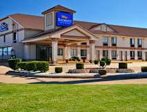 Baymont Inn & Suites - Oklahoma City, Oklahoma - 