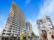Grand Harbour Accommodation - Docklands, Australia - 