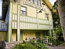 Miami River Inn - Miami, Florida - 