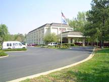 Best Western Plus Richmond Airport Hotel - Sandston, Virginia - 