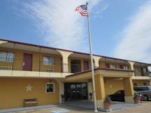 Bear Creek Inn - Houston, Texas - 