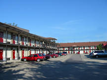 Red Carpet Inn - Louisville, Kentucky - 