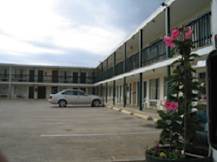 Caprice Motor Inn - Branson, Missouri - 