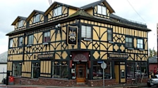 Fernwood Inn