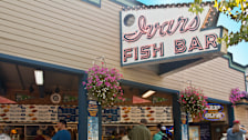 Ivar's Acres of Clams
