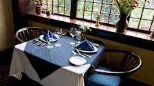 Craftwood Inn