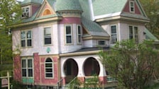 Betsy’s Bed & Breakfast