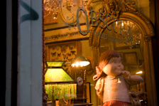 Obscura Antiques & Oddities