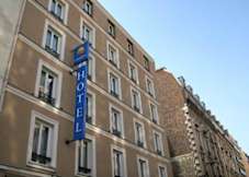 Comfort Hotel Lamarck - Paris, France - 