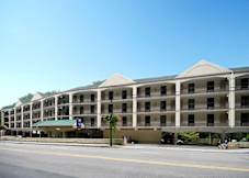 Comfort Inn on the River - Gatlinburg, Tennessee - 