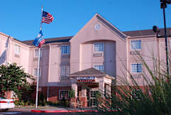 Candlewood Suites Tulsa - Tulsa, Oklahoma - 