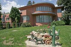 Rainbow Lodge and Inn - Colorado Springs, Colorado - 